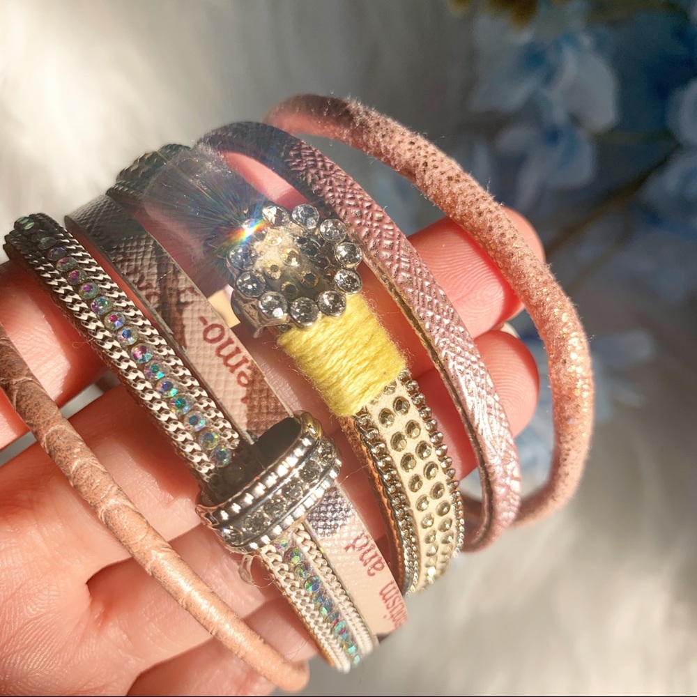 Pink bracelet - Picture 4 of 6